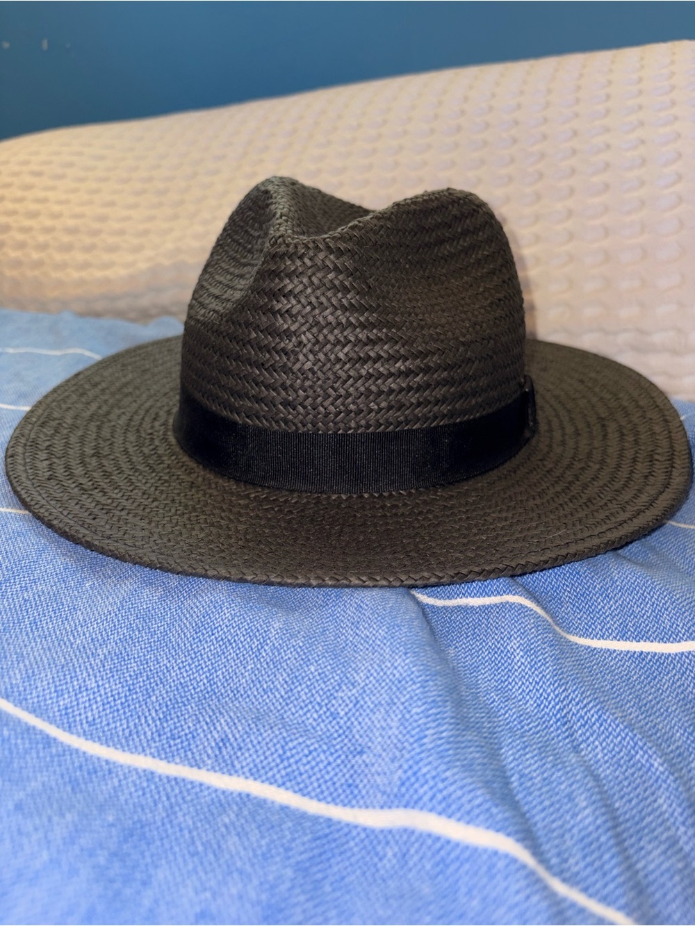Aritzia Alxiliary Black Raffia Sun Hat M/L